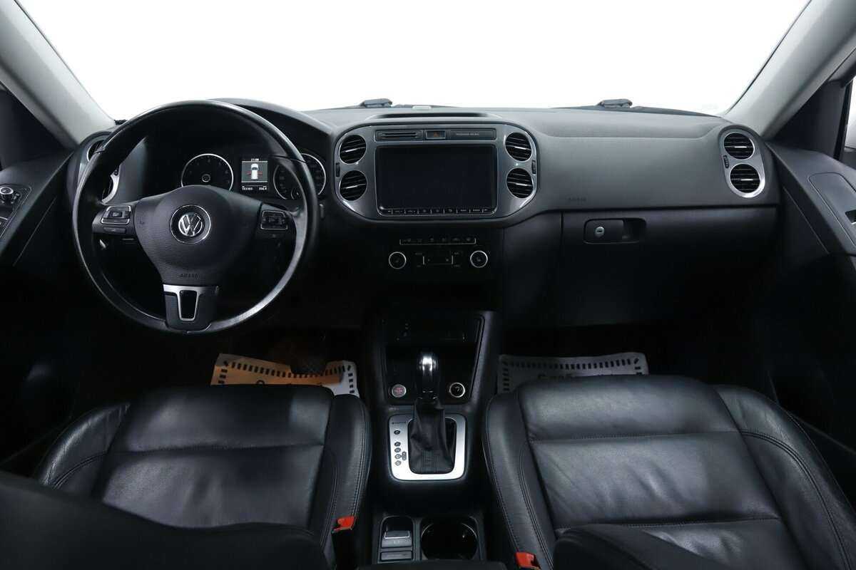 Volkswagen Tiguan, 2015 Фото №9