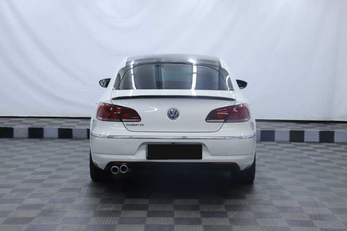 Volkswagen Passat CC, 2013 Фото №6