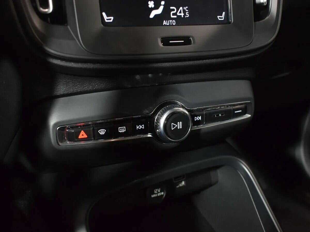 Volvo XC40, 2019 Фото №19