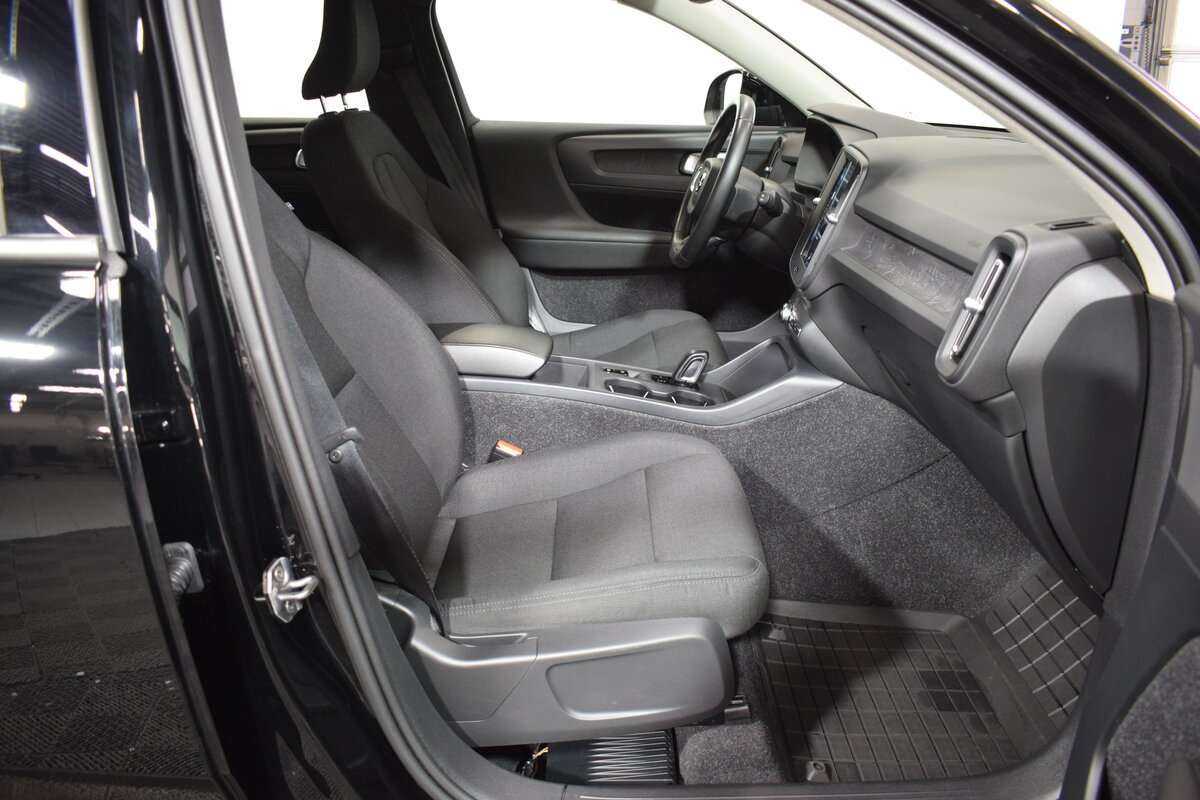 Volvo XC40, 2019 Фото №11