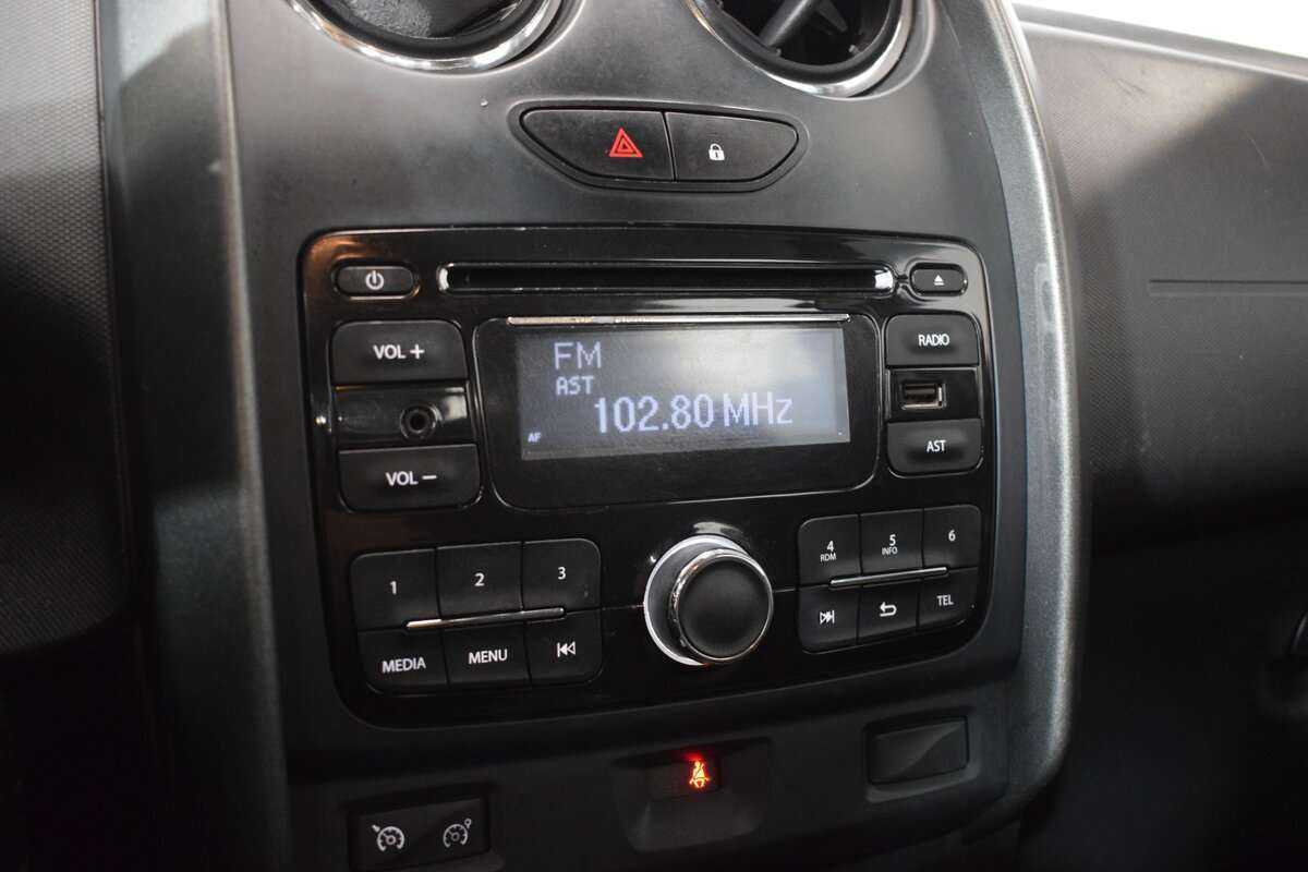 Renault Duster, 2015 Фото №17