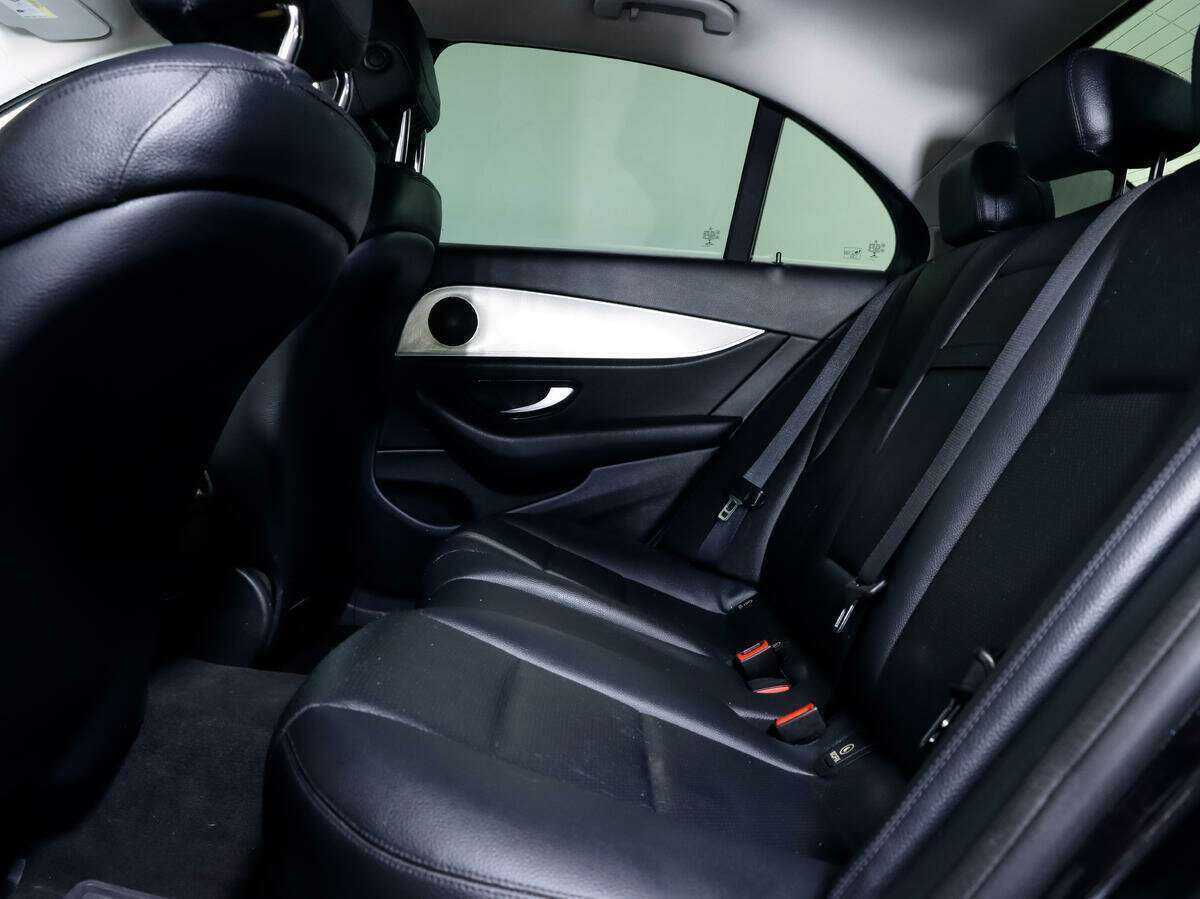 Mercedes-Benz E-Класс 200, 2016 Фото №11