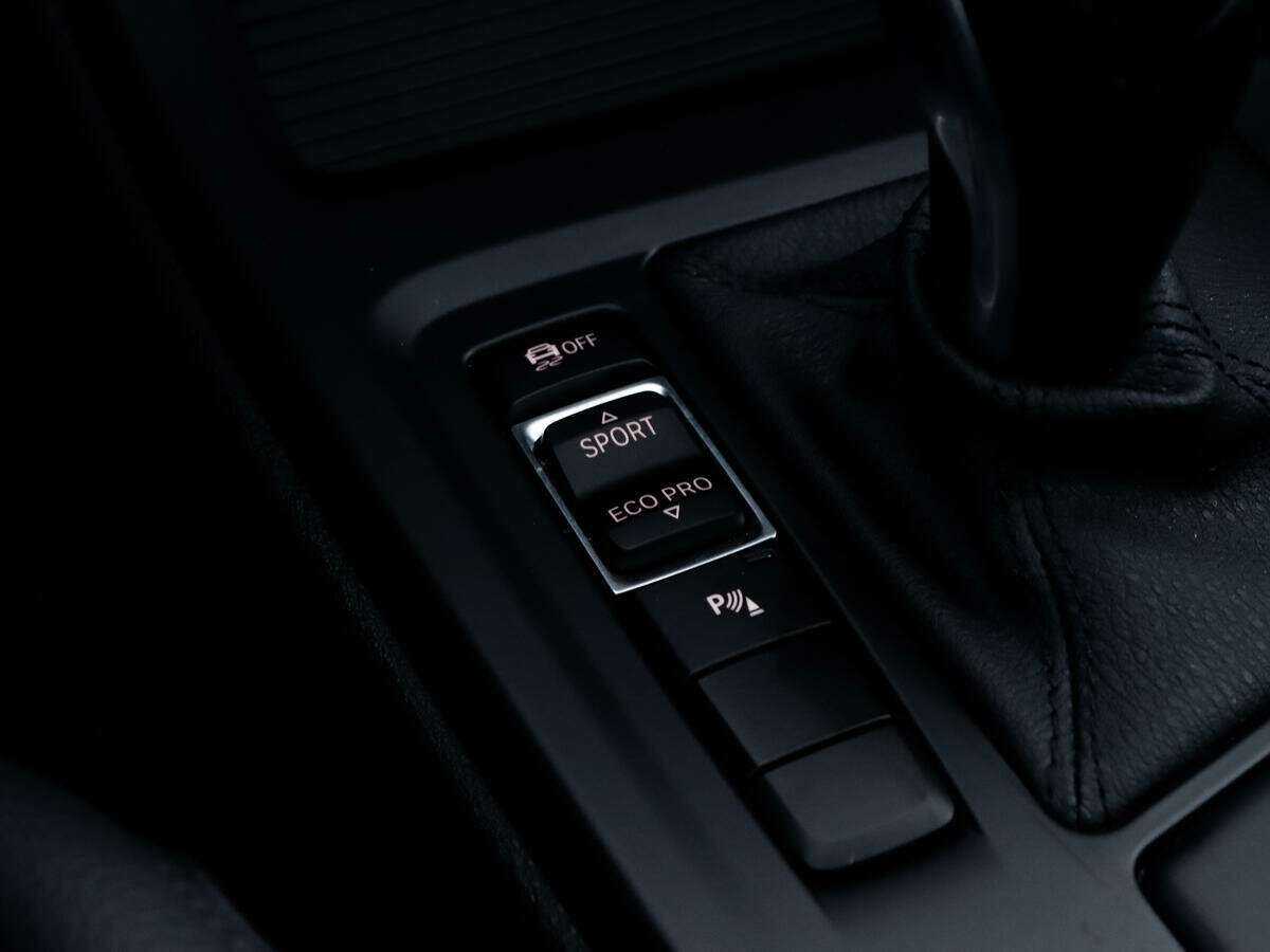 BMW X1 18i sDrive, 2020 Фото №16