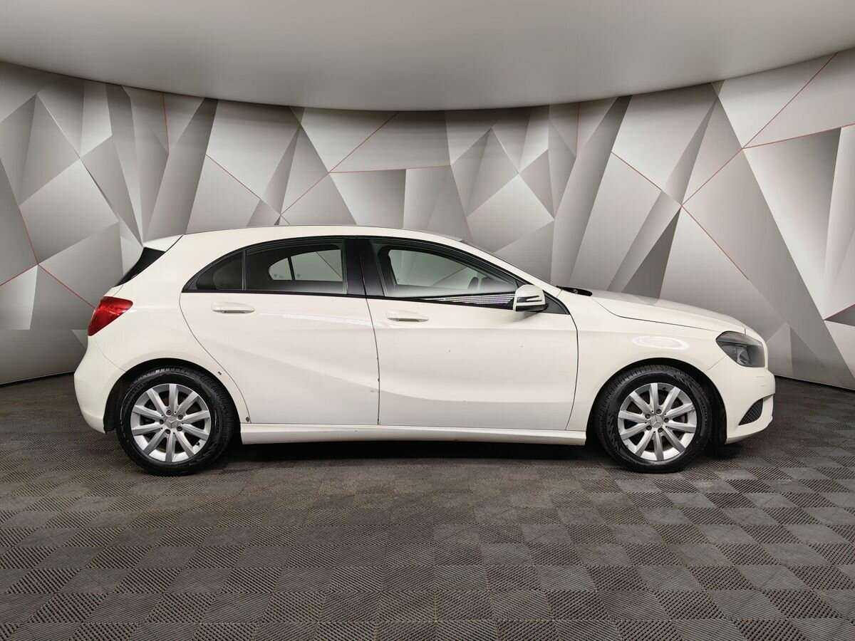 Mercedes-Benz A-Класс 180, 2014 - 217 768 км. | Фото №6