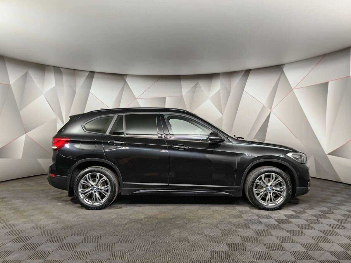 BMW X1 18d xDrive, 2020 Фото №6
