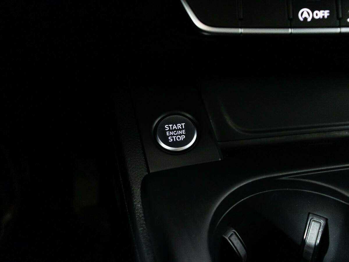 Audi A4, 2018 Фото №21