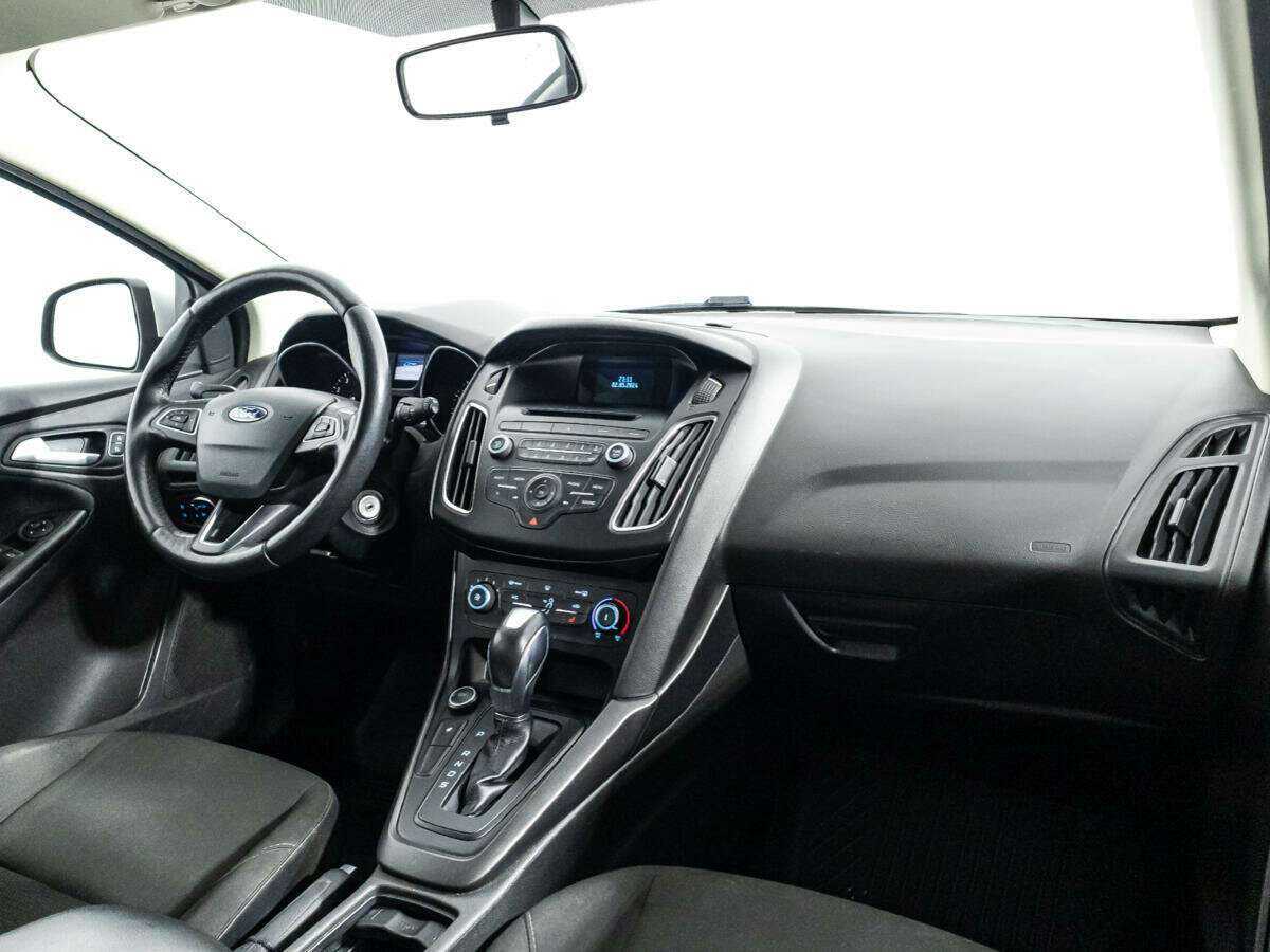Ford Focus, 2018 Фото №9