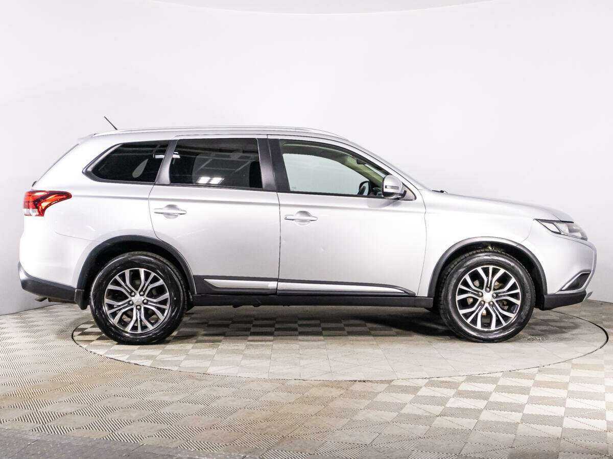 Mitsubishi Outlander, 2015 Фото №4