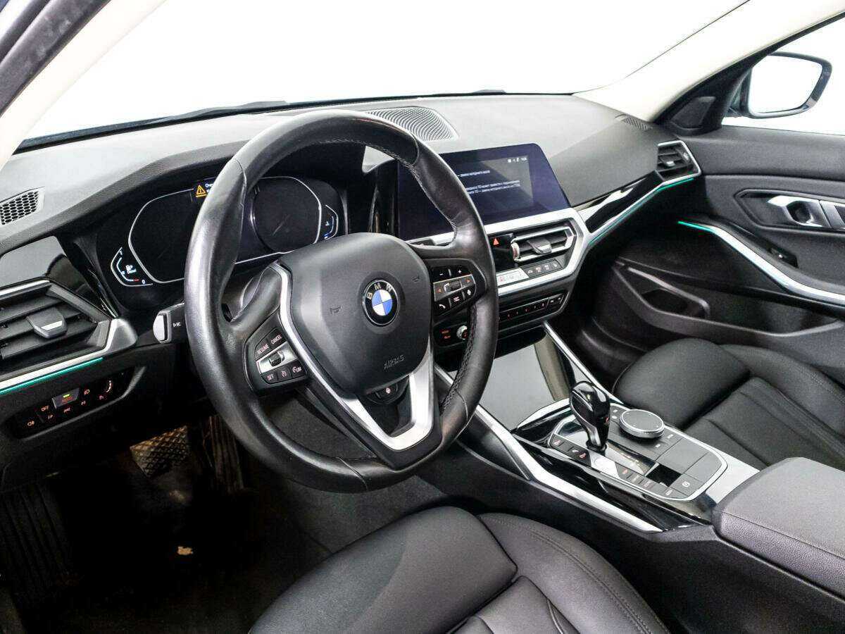 BMW 3 серии 318d, 2020 Фото №11