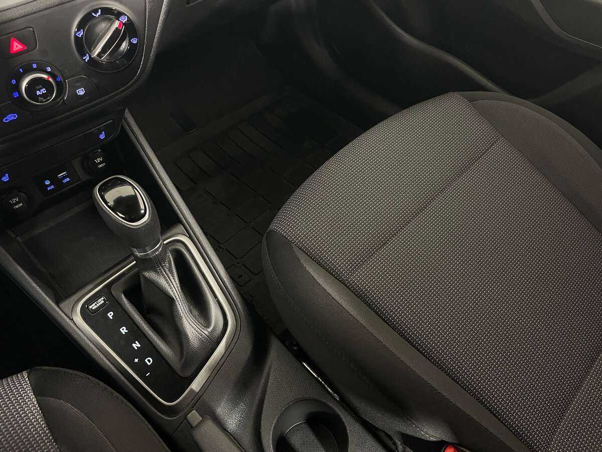 Hyundai Solaris, 2017 Фото №14