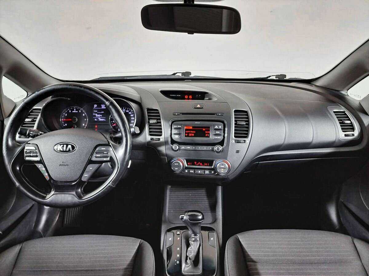 Kia Cerato, 2019 Фото №11