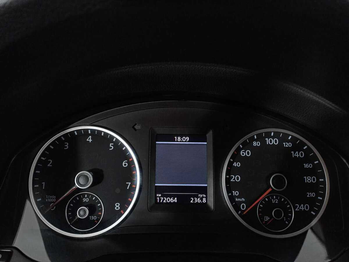 Volkswagen Tiguan, 2013 Фото №11