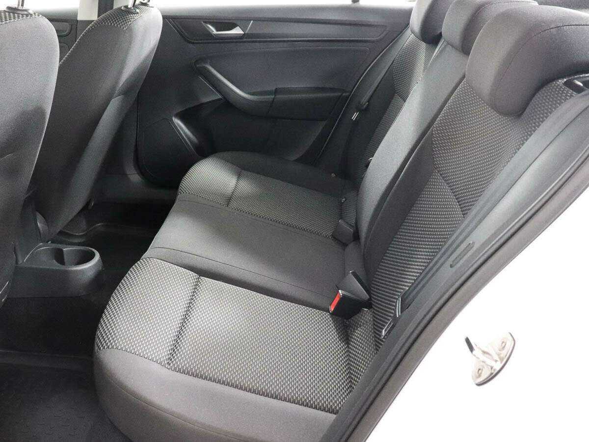 Volkswagen Polo, 2022 Фото №9