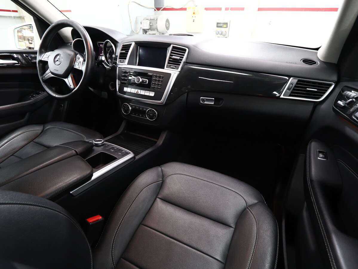 Mercedes-Benz M-Класс 350 CDI, 2015 Фото №14