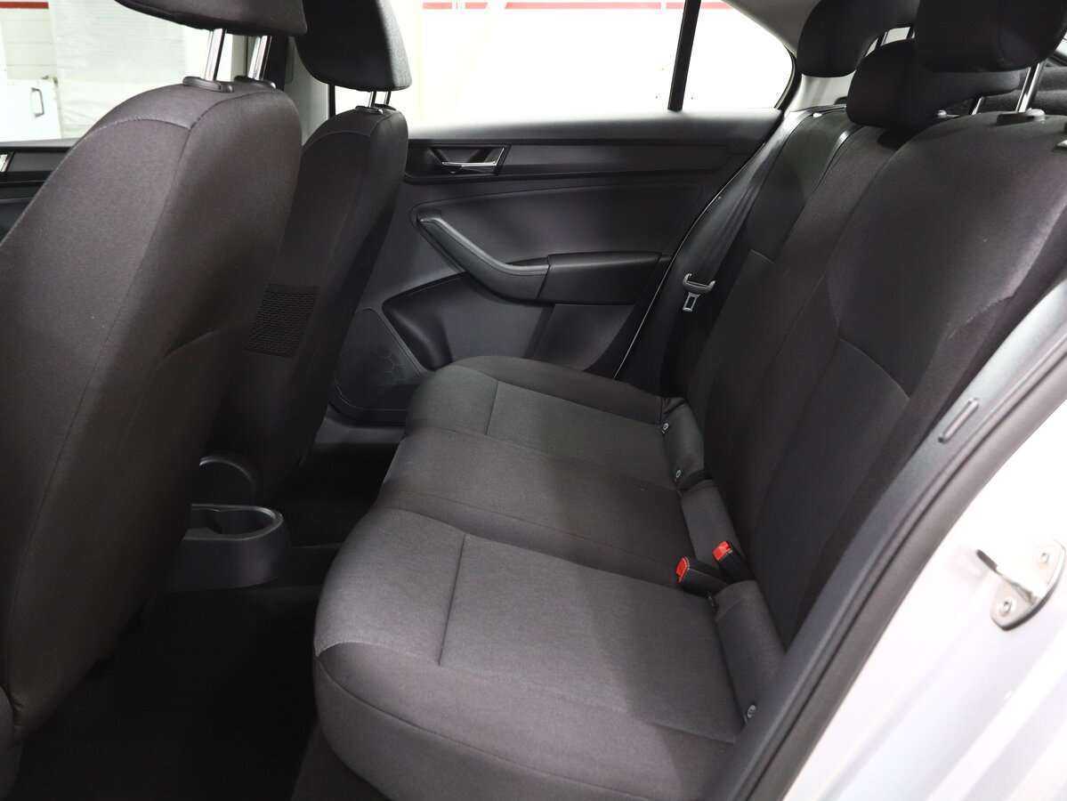 Skoda Rapid, 2018 Фото №15