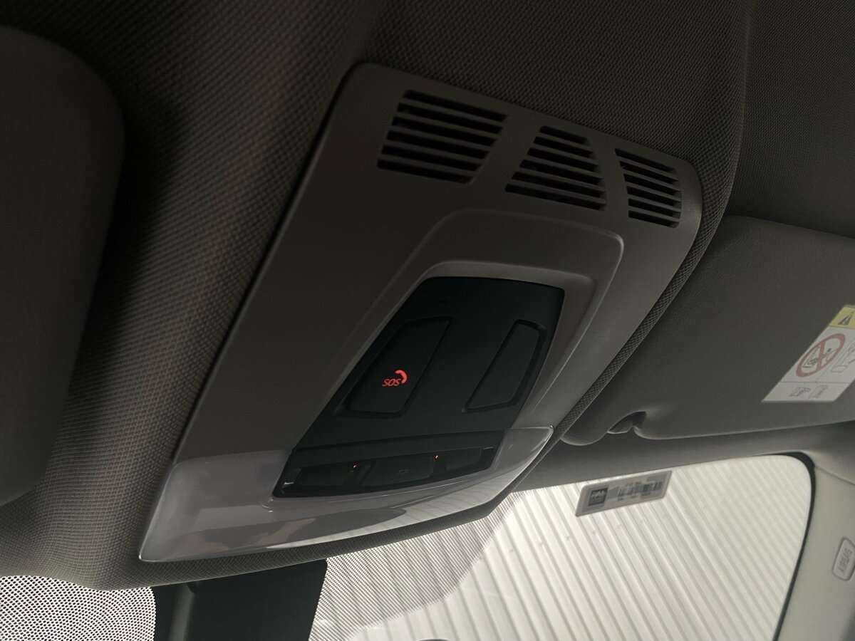 BMW X1 18i sDrive, 2021 Фото №17