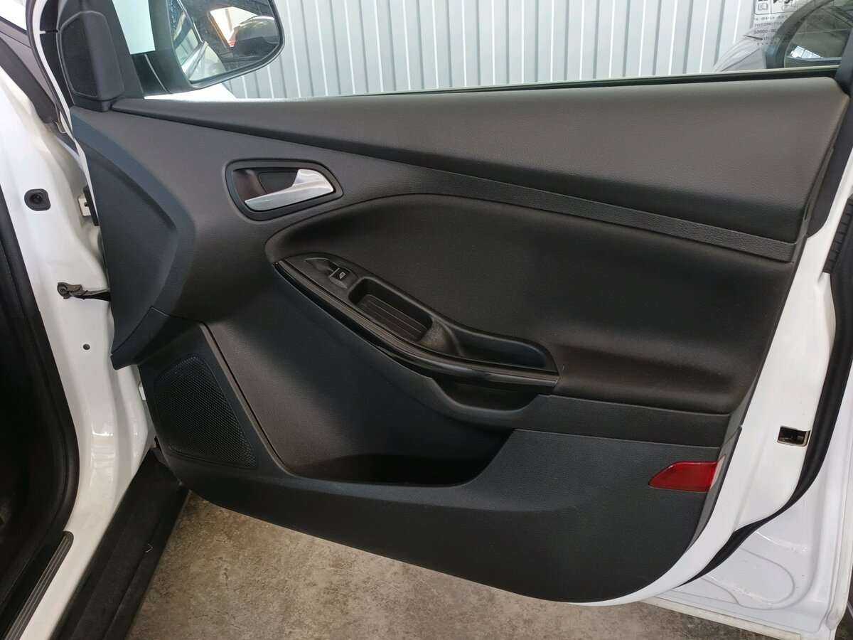 Ford Focus, 2019 Фото №19