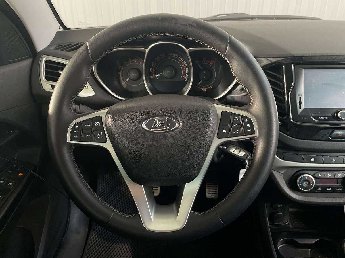 Lada (ВАЗ) Vesta, 2017 Фото №10