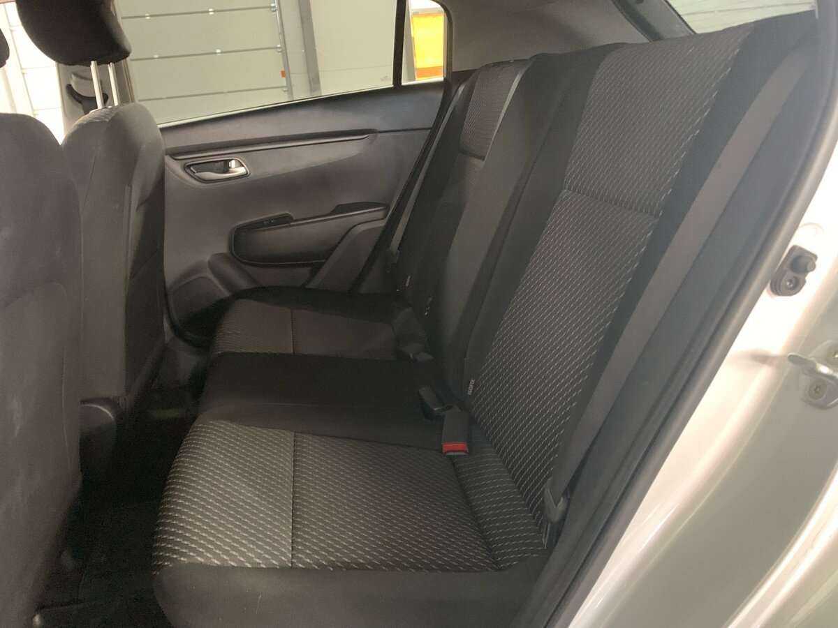 Kia Rio X-Line, 2019 Фото №13