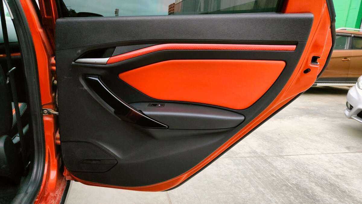 Lada (ВАЗ) Vesta SW Cross, 2019 Фото №18