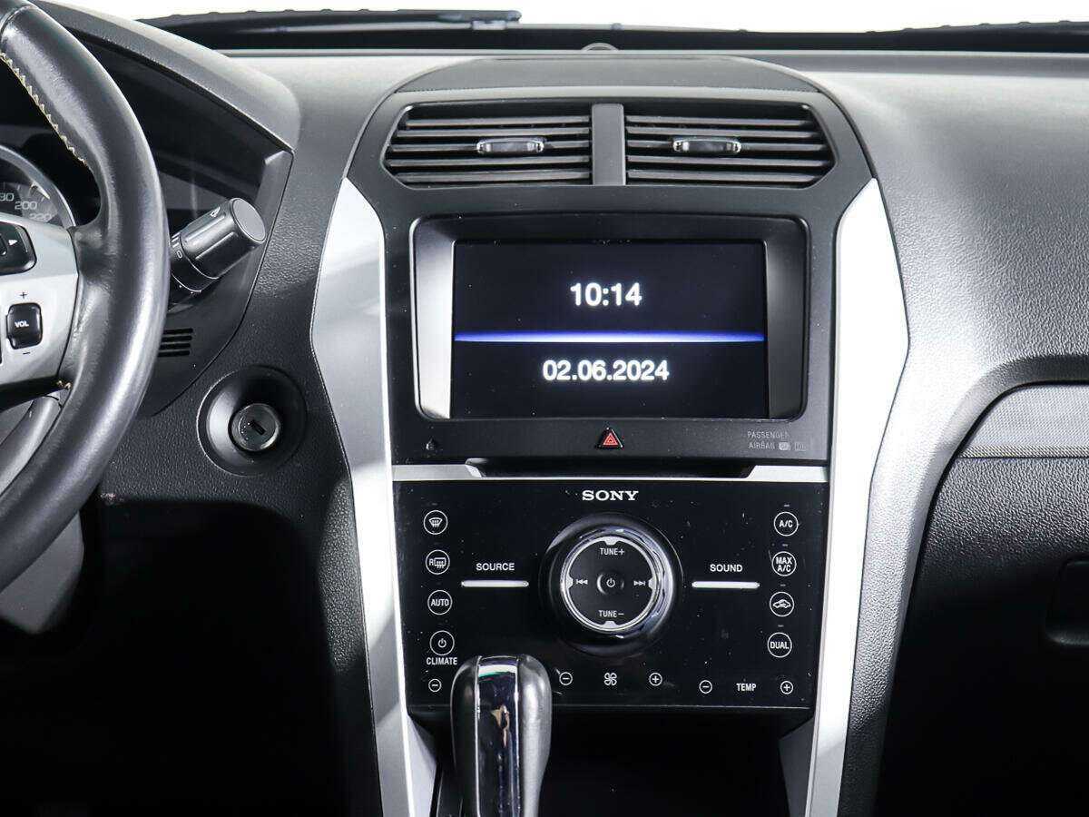 Ford Explorer Sport, 2013 Фото №13