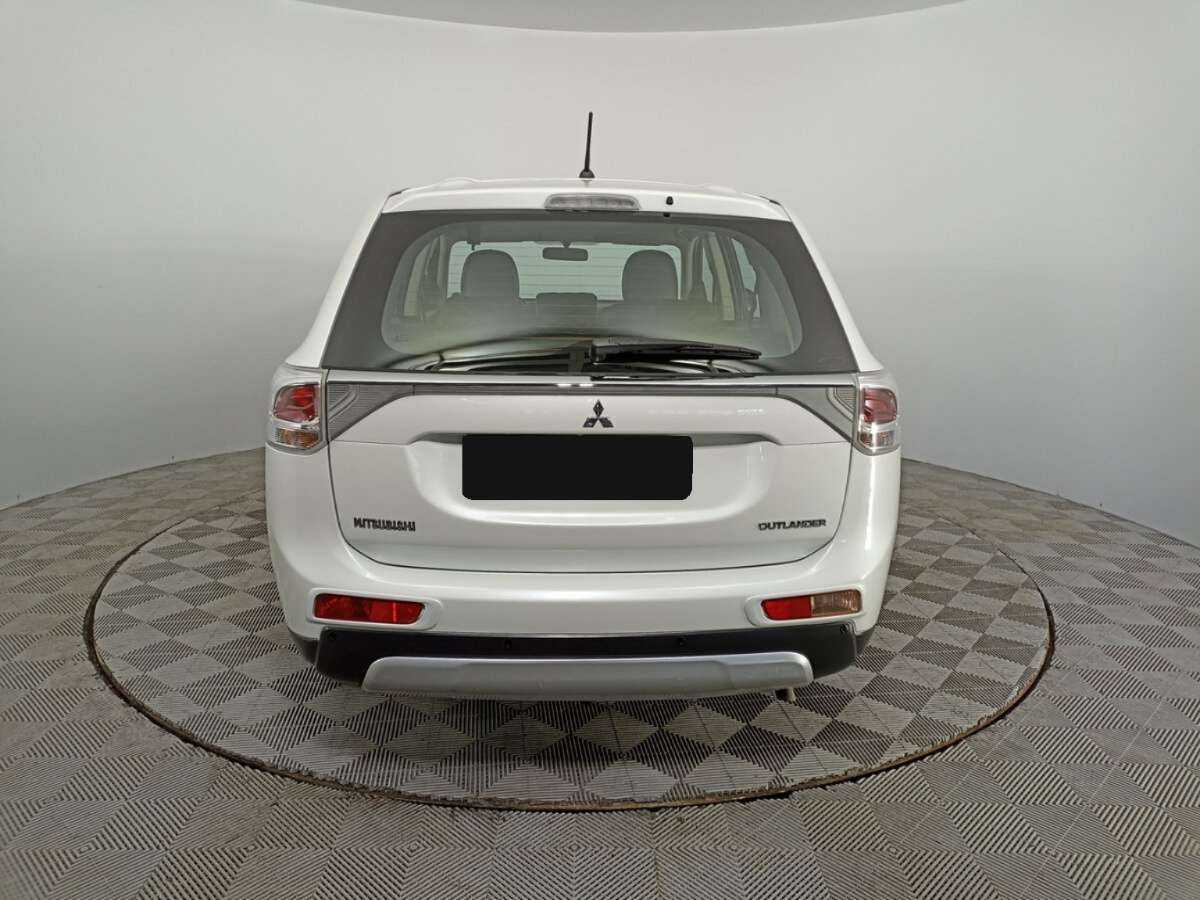 Mitsubishi Outlander, 2014 Фото №6