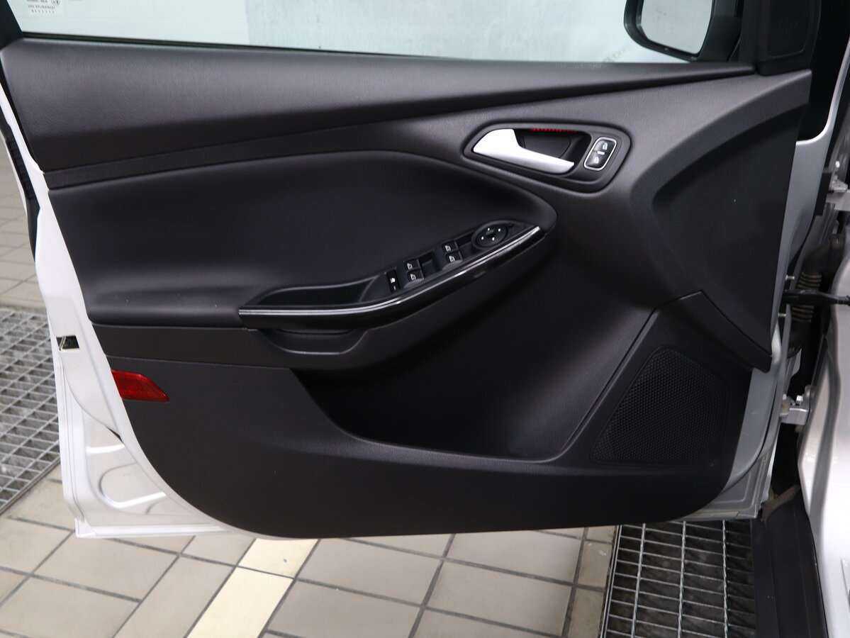 Ford Focus, 2019 Фото №7