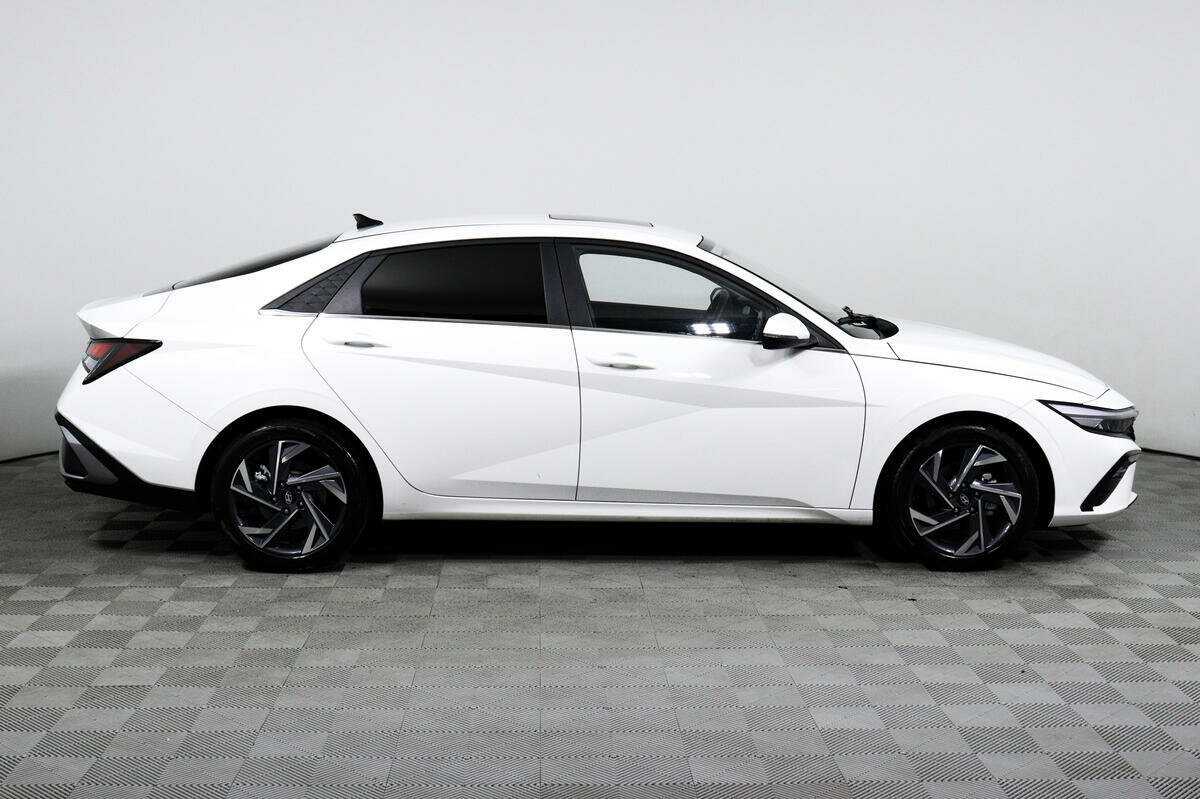Hyundai Elantra, 2023 - 12 959 км. | Фото №4