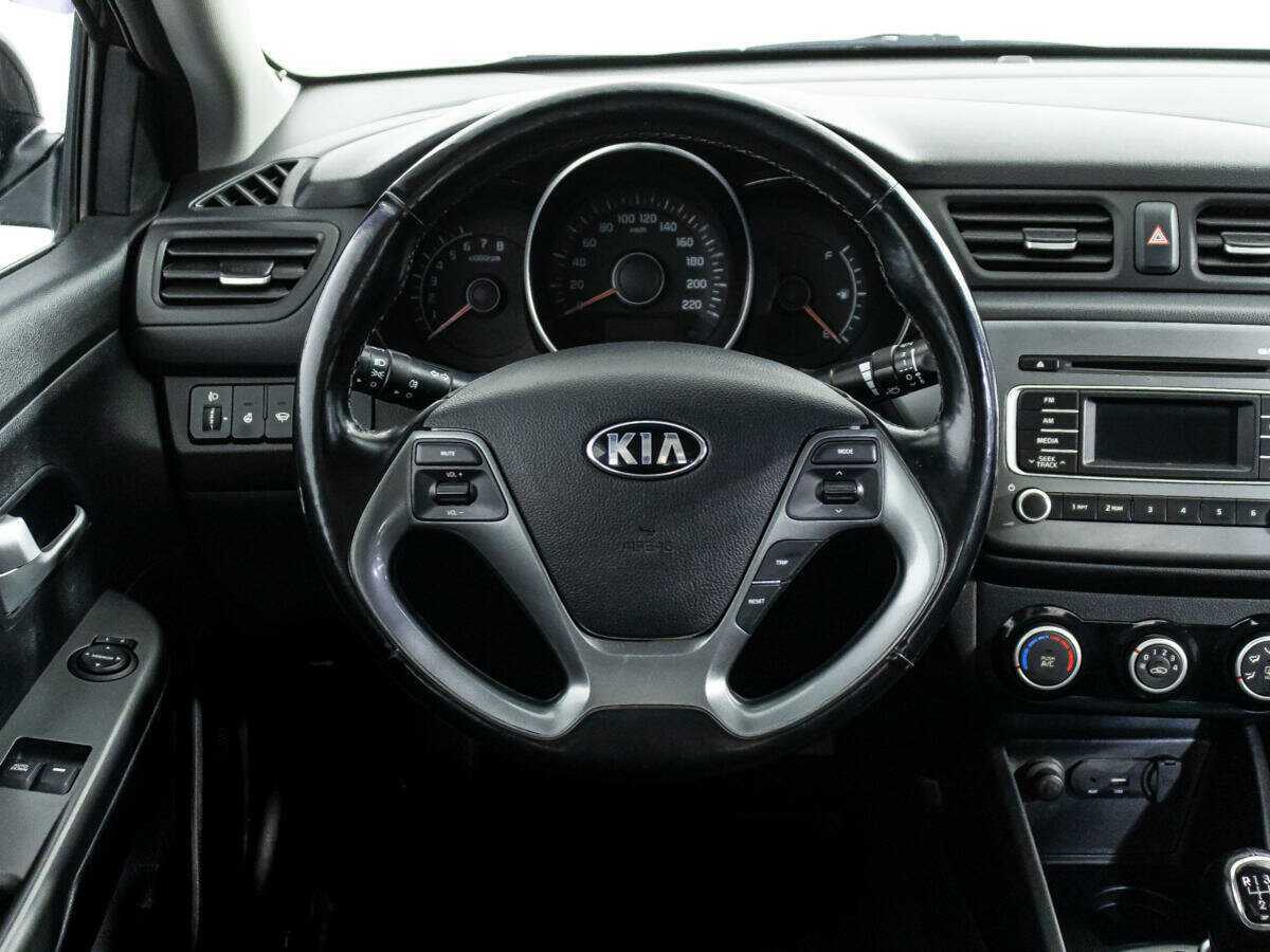 Kia Rio, 2016 Фото №16