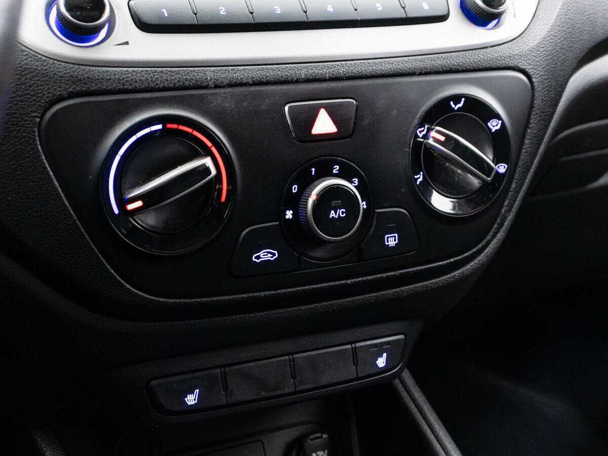 Hyundai Solaris, 2017 Фото №15