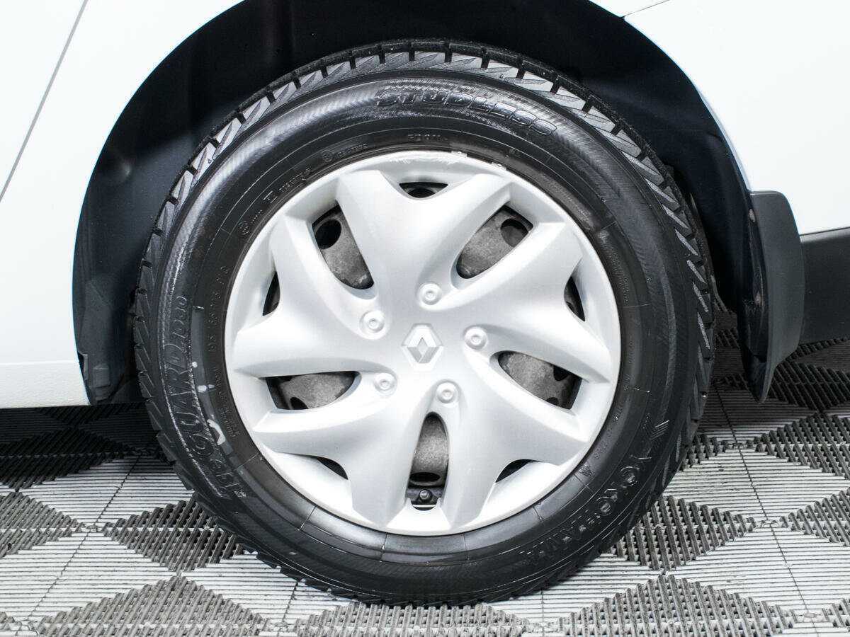 Renault Fluence, 2013 Фото №14