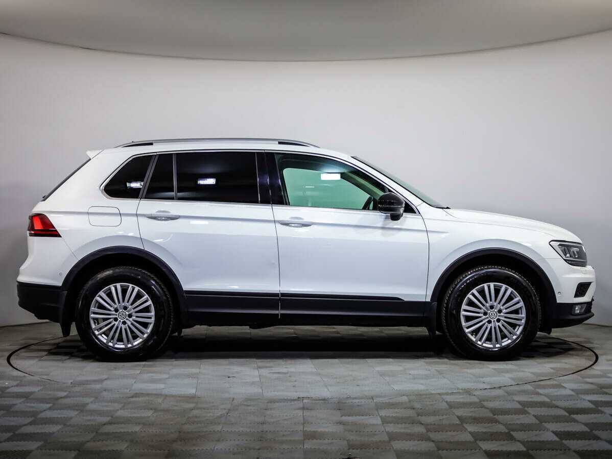 Volkswagen Tiguan, 2019 - 74 198 км. | Фото №3