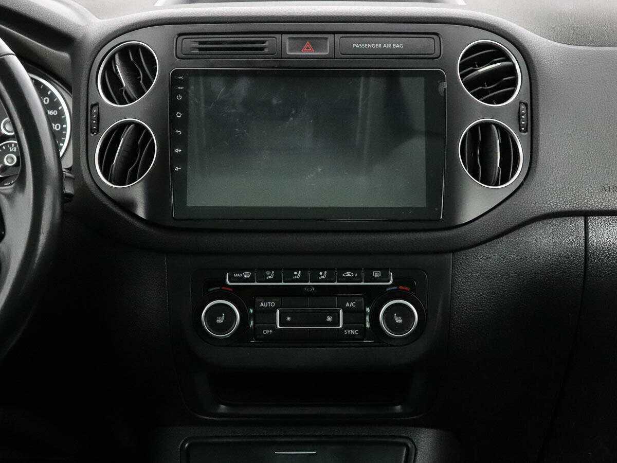 Volkswagen Tiguan, 2012 Фото №14