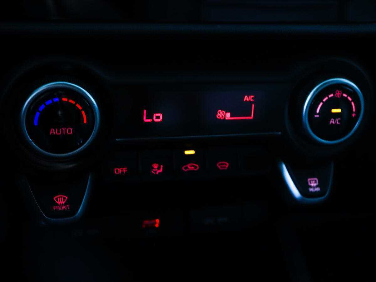 Kia Rio, 2021 Фото №14