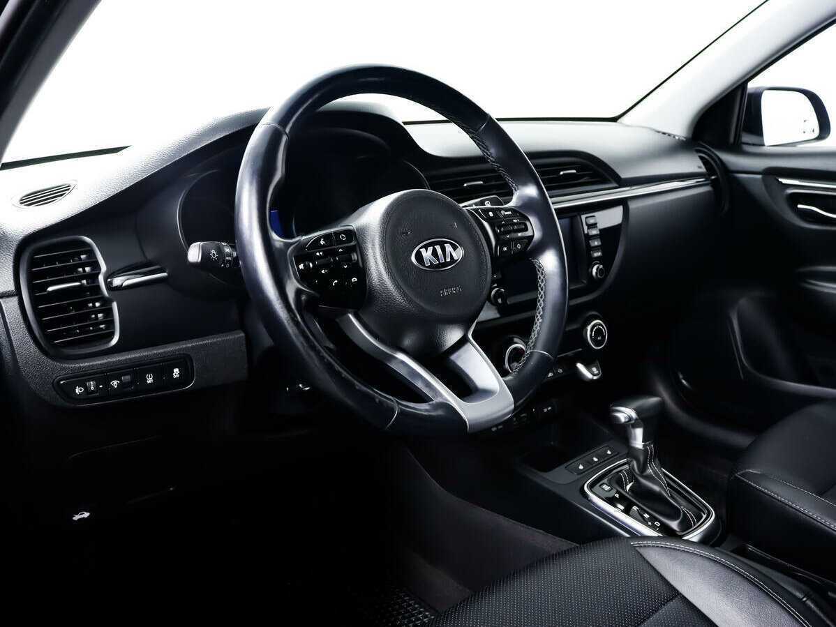 Kia Rio X-Line, 2018 Фото №13