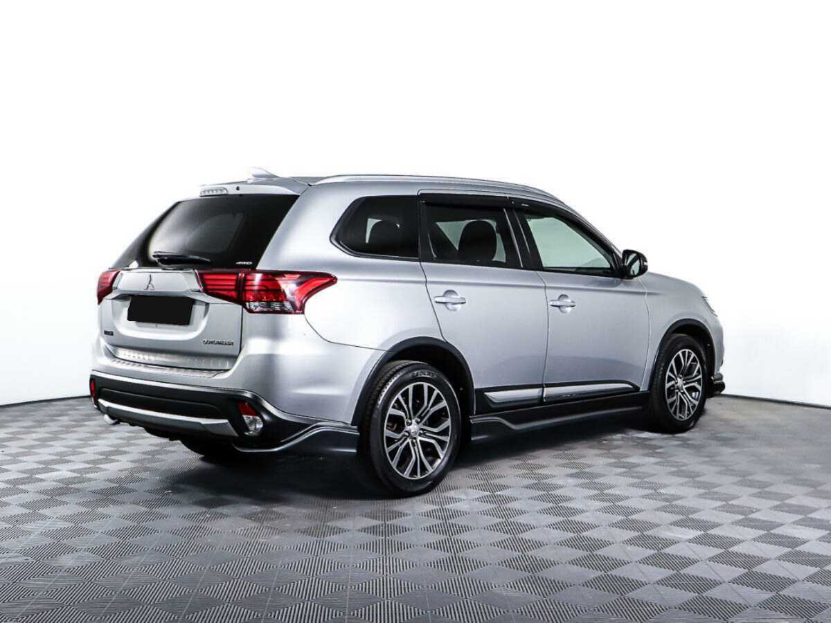 Mitsubishi Outlander, 2018 - 83 532 км. | Фото №5