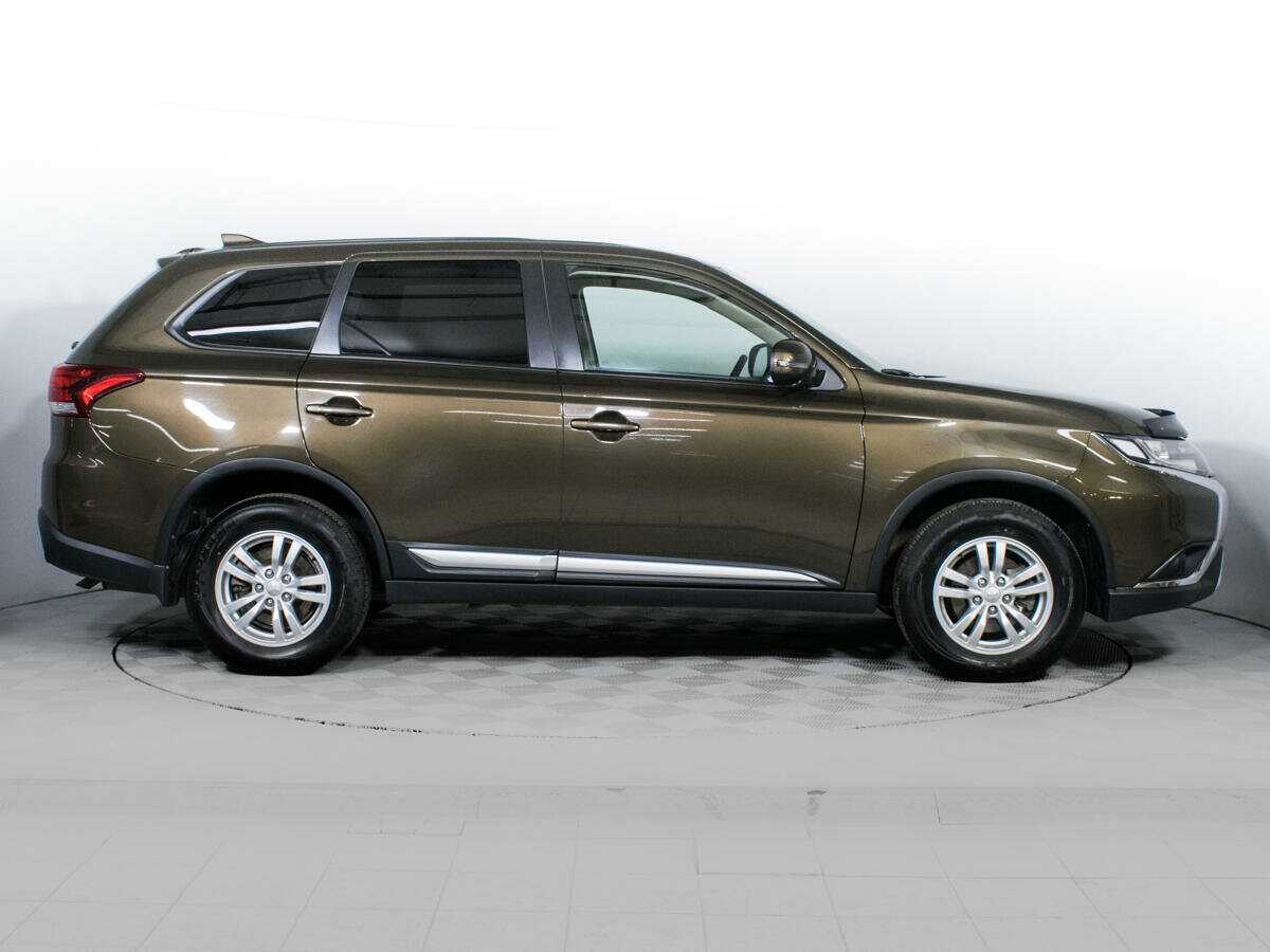 Mitsubishi Outlander, 2019 - 53 750 км. | Фото №4