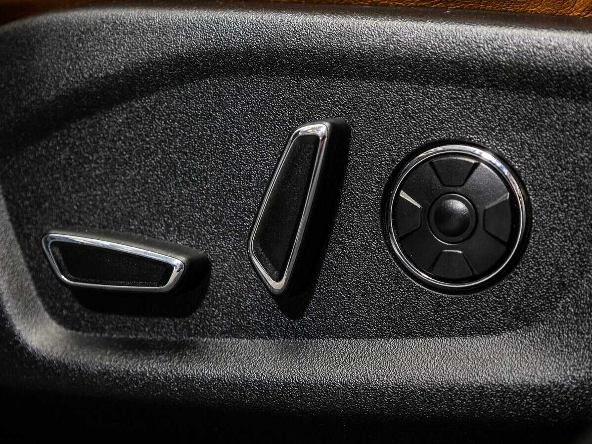 Ford Explorer, 2016 Фото №22