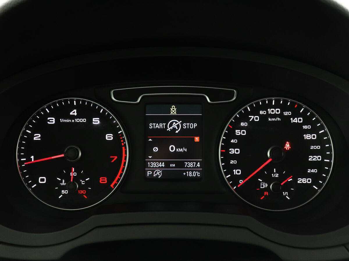 Audi Q3, 2012 Фото №11