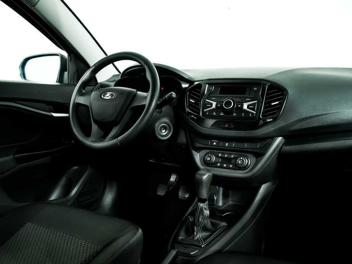 Lada (ВАЗ) Vesta SW, 2021 Фото №9