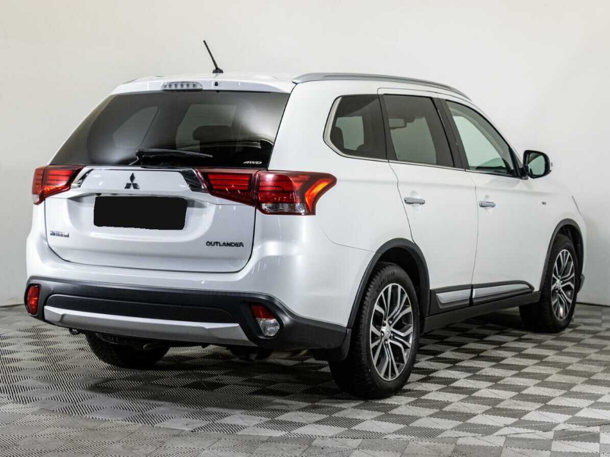 Mitsubishi Outlander, 2016 - 152 720 км. | Фото №5