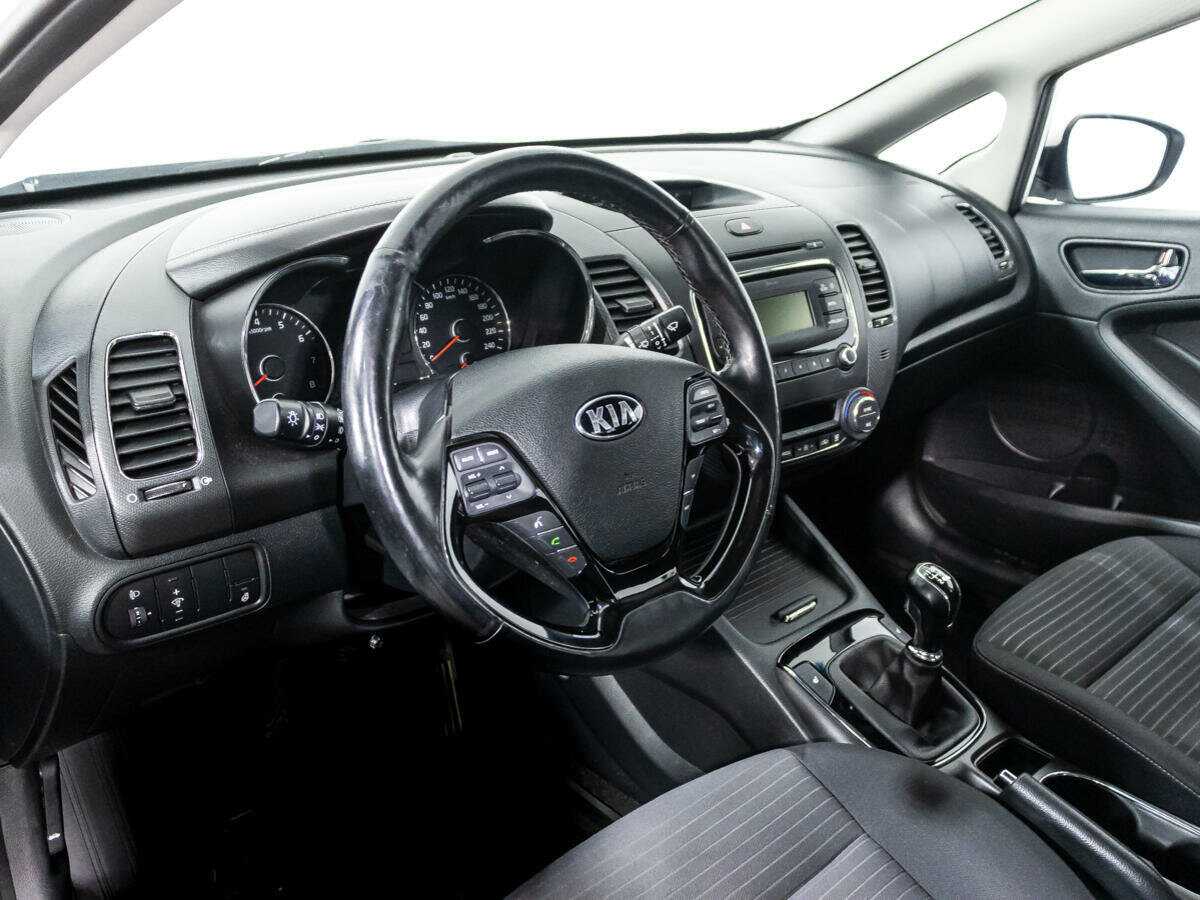 Kia Cerato, 2017 Фото №11