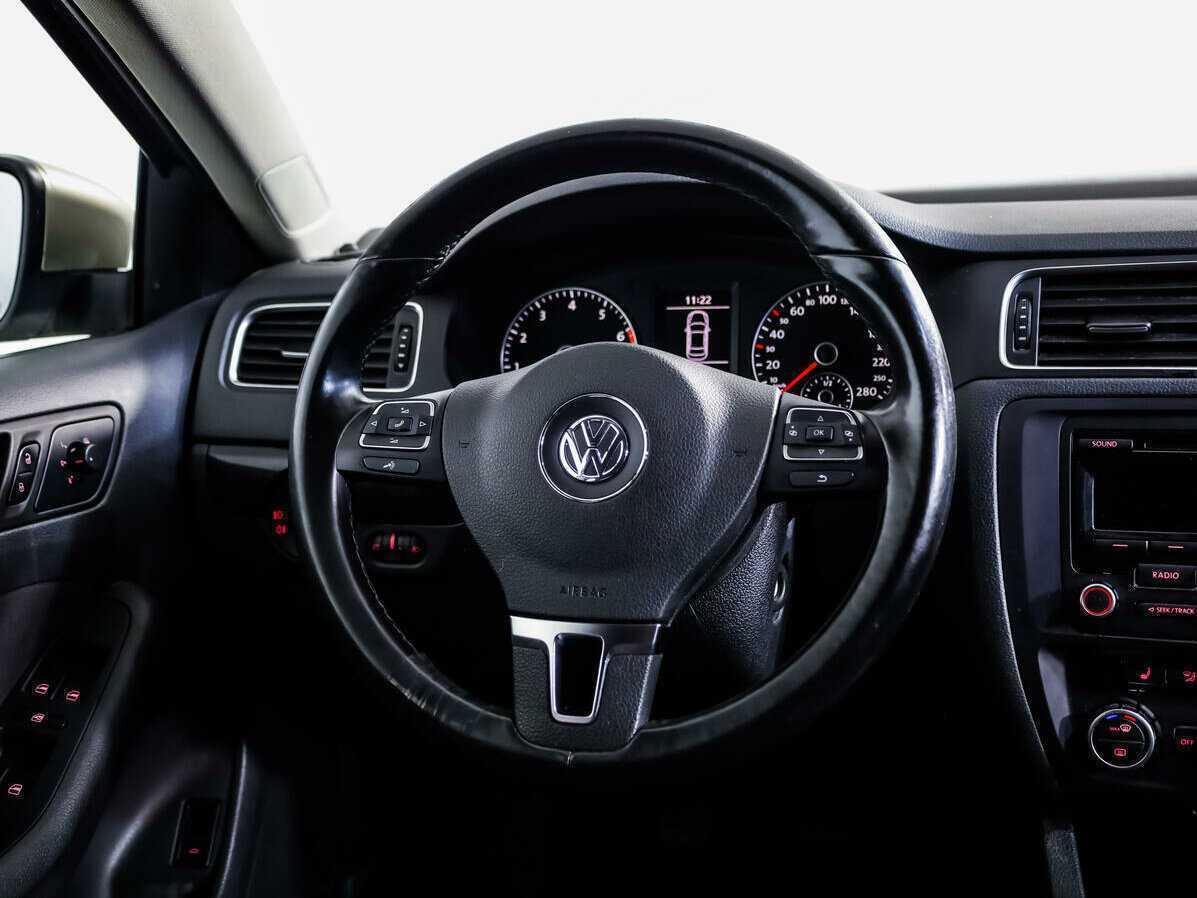 Volkswagen Jetta, 2012 Фото №10