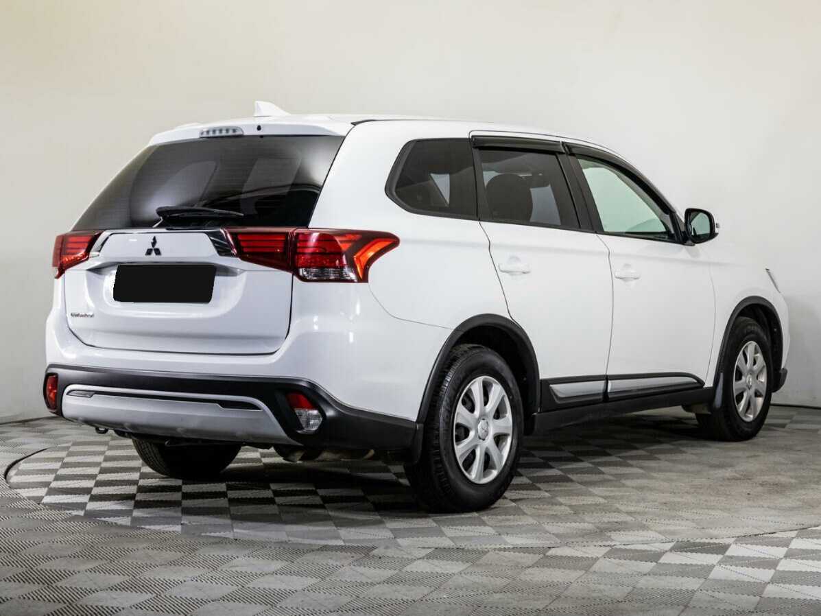 Mitsubishi Outlander, 2020 - 91 911 км. | Фото №4