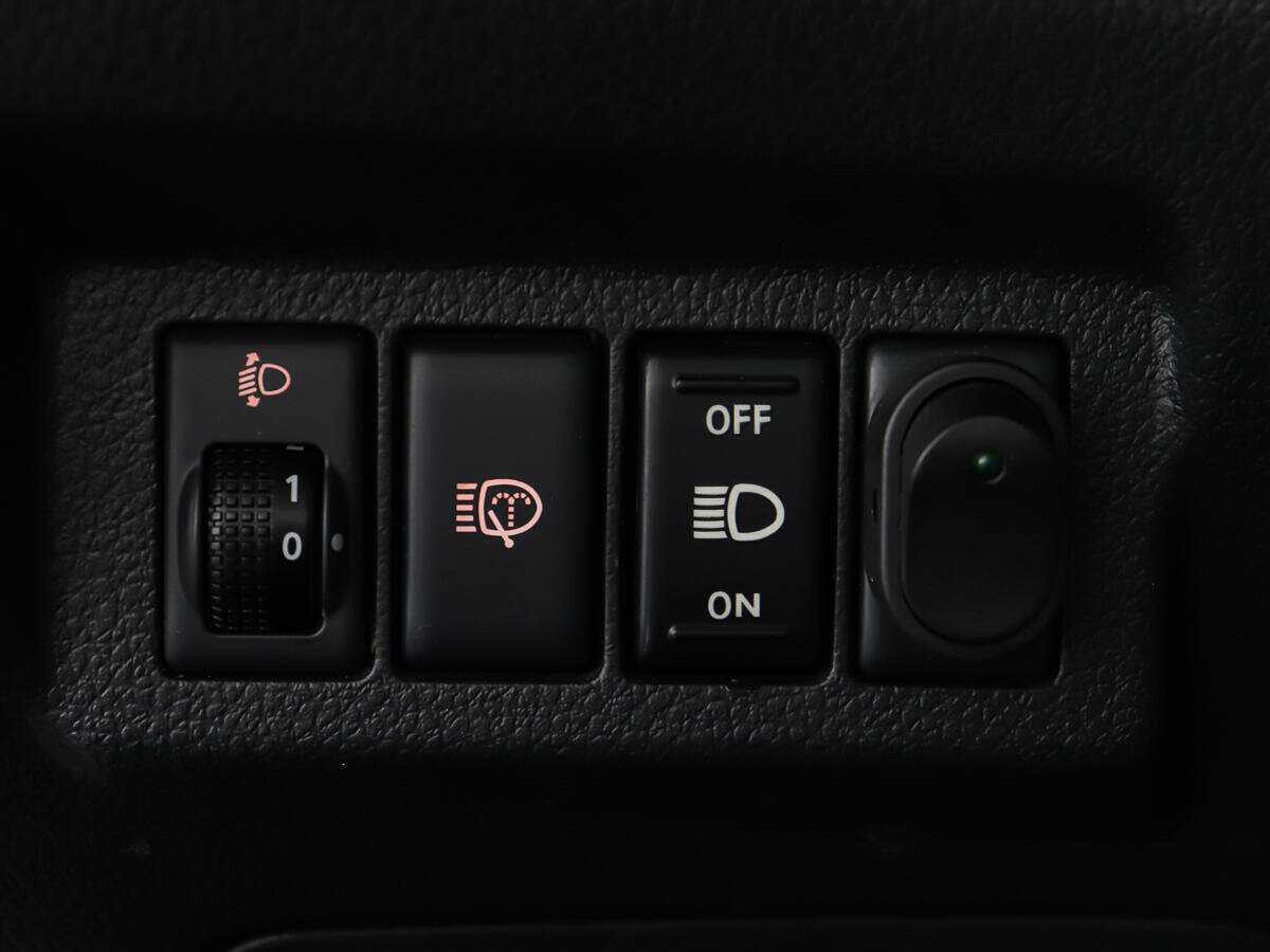 Nissan X-Trail, 2013 Фото №16