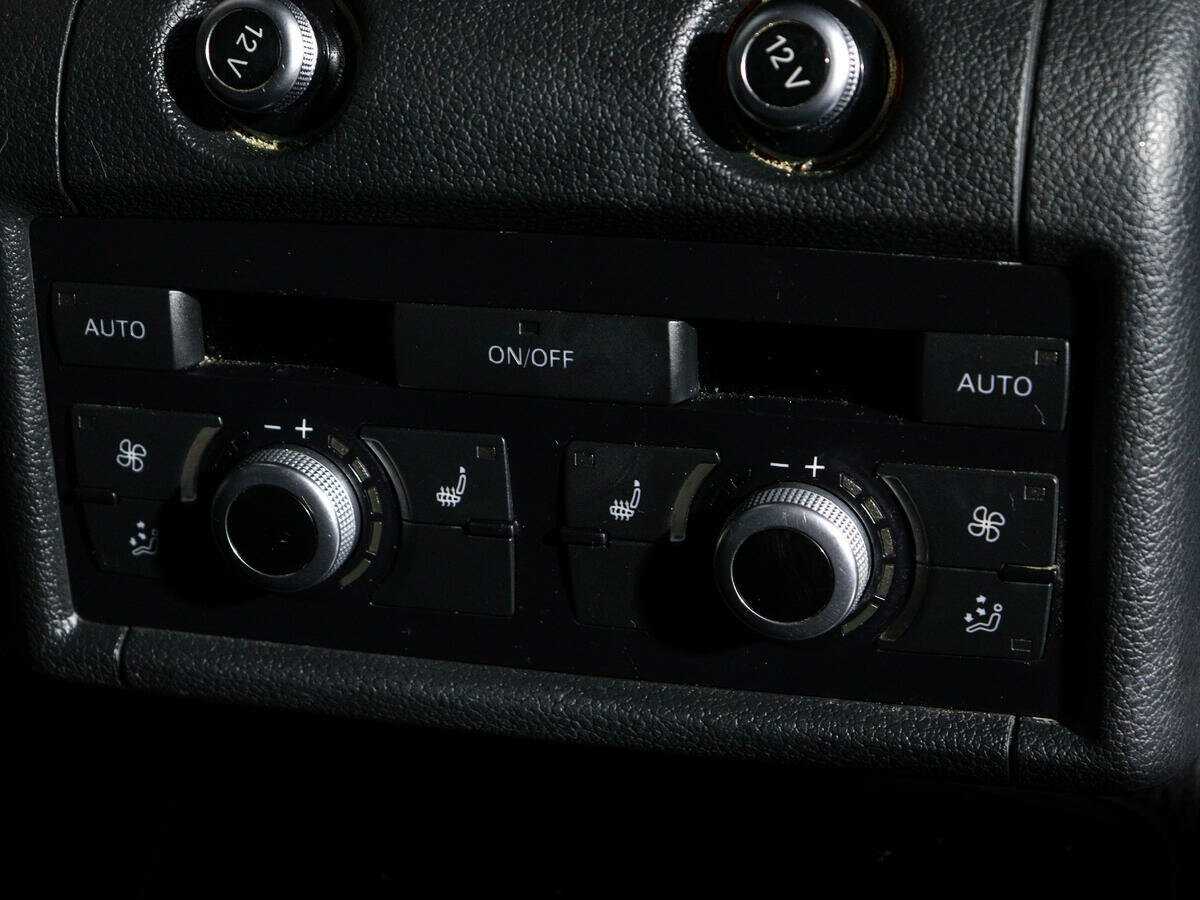 Audi Q7, 2013 Фото №16