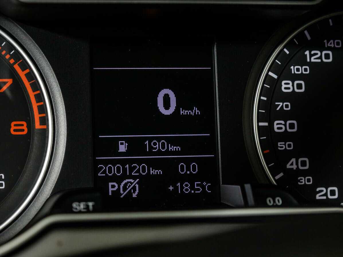 Audi A4, 2014 Фото №10