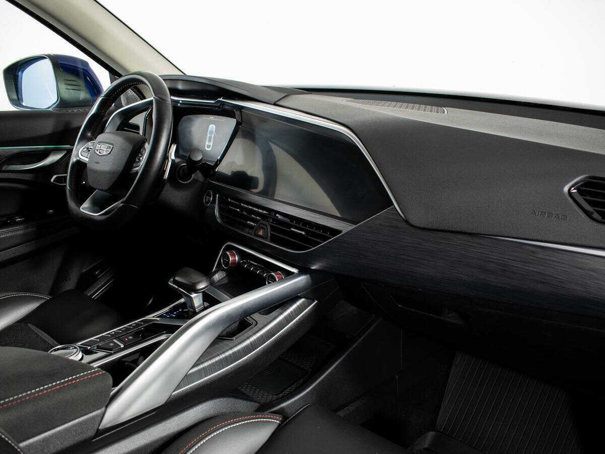 Geely Tugella, 2021 Фото №9