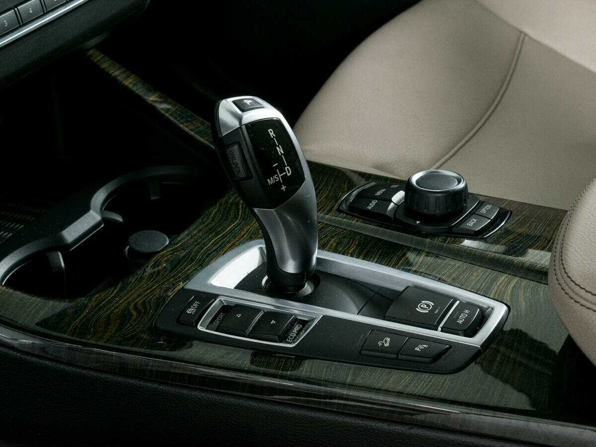 BMW X3 28i xDrive, 2014 Фото №16