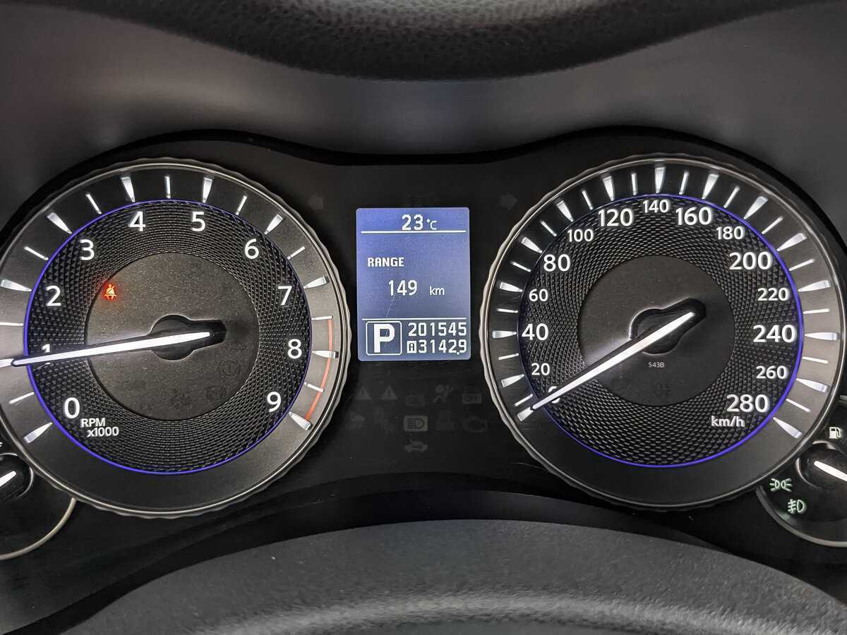 Infiniti Q70, 2014 Фото №12